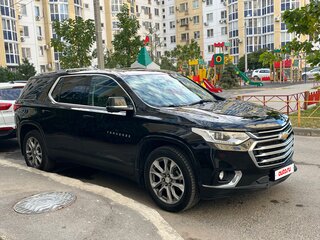 2019 Chevrolet Traverse II, чёрный, 3000000 рублей, вид 2