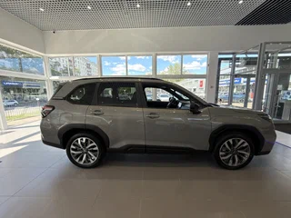 2026 Subaru Forester VI, серый, 6990000 рублей, вид 4