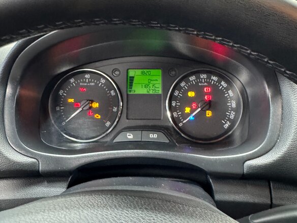 2013 Skoda Fabia II Рестайлинг, синий, 850000 рублей - вид 13