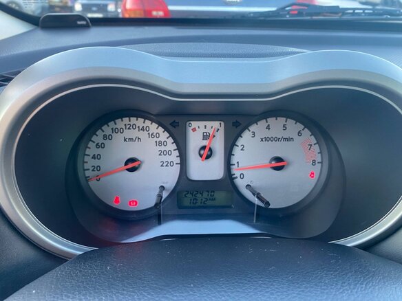 2008 Nissan Note I, оранжевый - вид 8