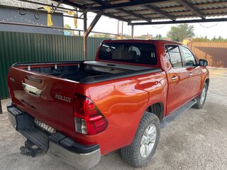 2017 Toyota Hilux VIII, оранжевый, 3500000 рублей, вид 3
