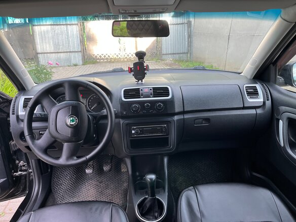 2009 Skoda Fabia II, чёрный, 320000 рублей - вид 6