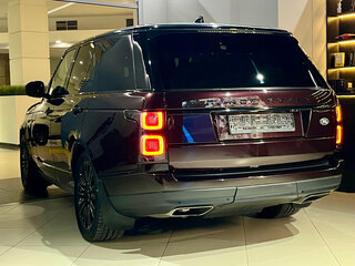 2019 Land Rover Range Rover IV Рестайлинг, красный, 6200000 рублей, вид 4