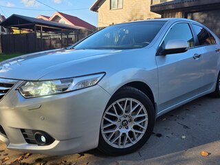 2011 Honda Accord VIII, серый, 1399000 рублей, вид 1