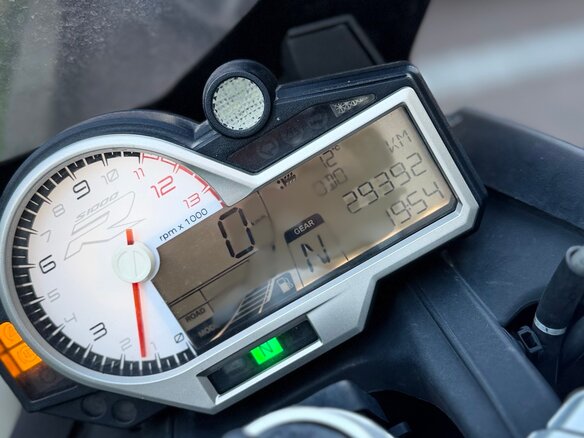 2018 BMW S 1000 R, серебристый, 980000 рублей - вид 4