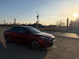 2021 JAC J7 I, красный, 1200000 рублей, вид 2