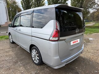 2017 Nissan Serena S-Hybrid V (C27), серебристый, 1500000 рублей, вид 4