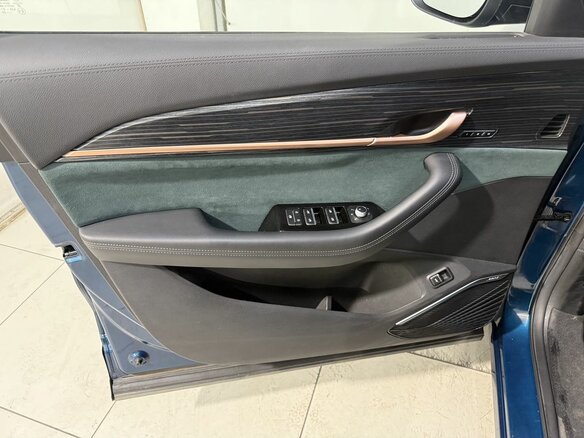2023 Geely Monjaro I, синий, 3069800 рублей - вид 7