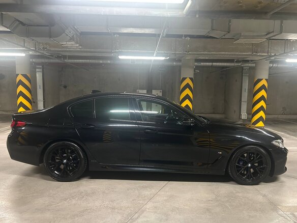 2021 BMW 5 серии 520i VII (G30/G31/G38) Рестайлинг, чёрный - вид 30