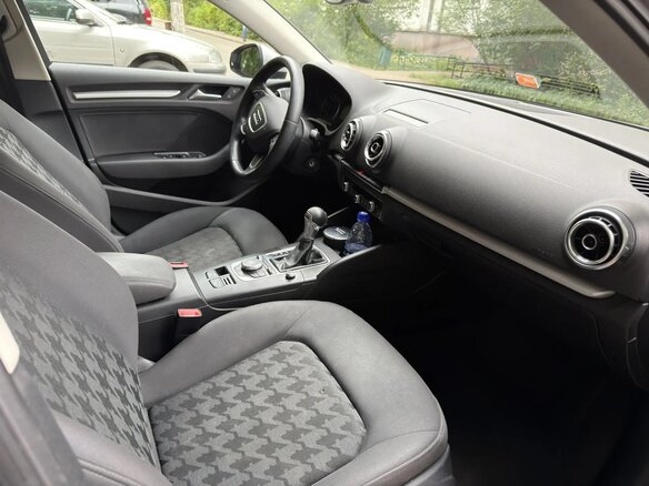 2015 Audi A3 III (8V), серый, 1150000 рублей - вид 10