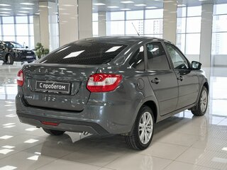 2024 Lada (ВАЗ) Granta I Рестайлинг, серый, 888000 рублей, вид 2