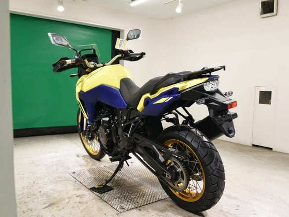2023 Suzuki V-Strom 800DE, жёлтый, 1090000 рублей - вид 5
