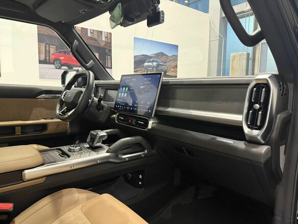 2024 Jetour T2, чёрный, 3250000 рублей - вид 30