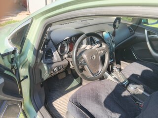 2010 Opel Astra J, зелёный, 650000 рублей, вид 5