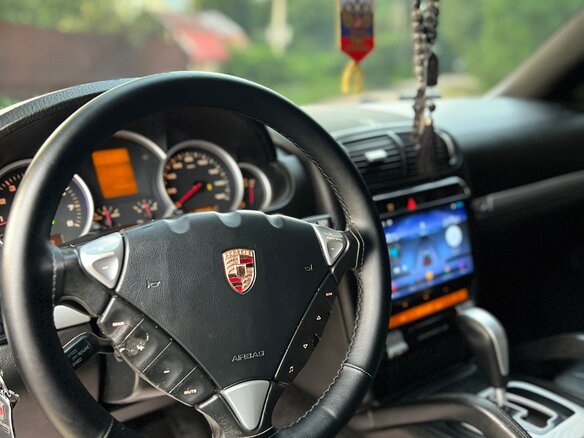 2004 Porsche Cayenne I (955), белый, 930000 рублей - вид 17