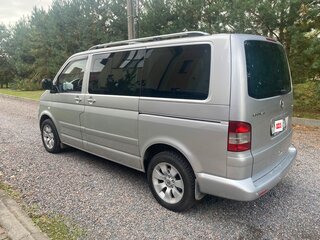 2005 Volkswagen Multivan T5, серебристый, 1400000 рублей, вид 5