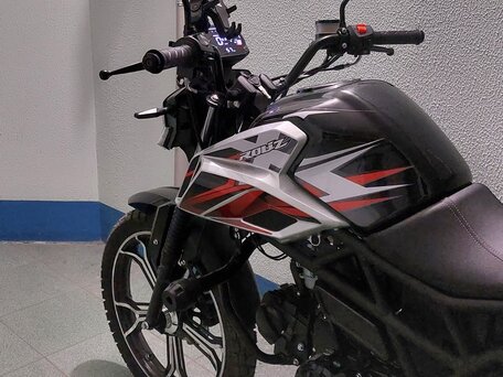 2026 Roliz Sport-001, серебристый, 95000 рублей, вид 4