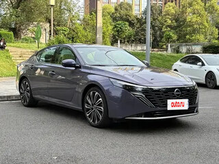 2026 Nissan Teana IV (L34), серый, 2300000 рублей, вид 4