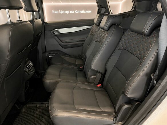 2024 Geely Okavango I Рестайлинг, белый, 2990000 рублей - вид 13