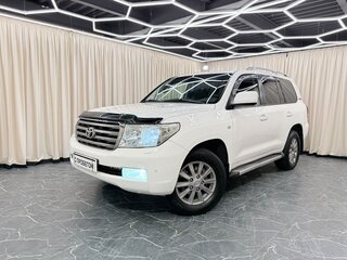 2011 Toyota Land Cruiser 200 Series, белый, 3599900 рублей, вид 1
