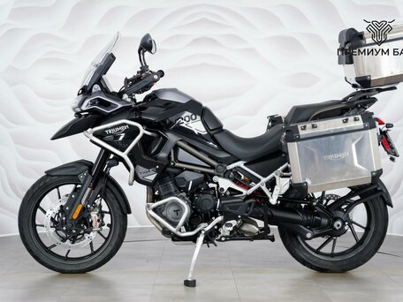 2024 Triumph Tiger 1200, чёрный, 1849000 рублей, вид 2