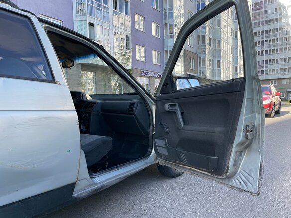 2001 Lada (ВАЗ) 2111, серебристый - вид 2