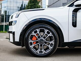 2026 Lynk & Co 900, белый, 7550000 рублей, вид 3