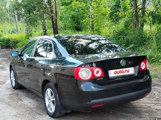 2008 Volkswagen Jetta V, чёрный, 510000 рублей, вид 5