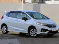 2020 Honda Fit III Рестайлинг, белый, 1055000 рублей - вид 1