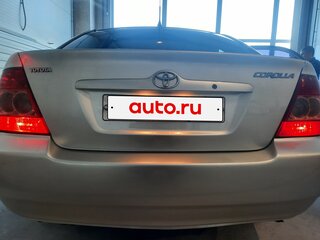 2005 Toyota Corolla IX (E120, E130) Рестайлинг, серебристый, 500000 рублей, вид 3