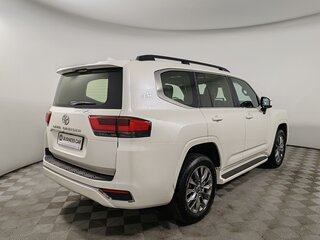2026 Toyota Land Cruiser 300 Series, белый, 16990000 рублей, вид 5