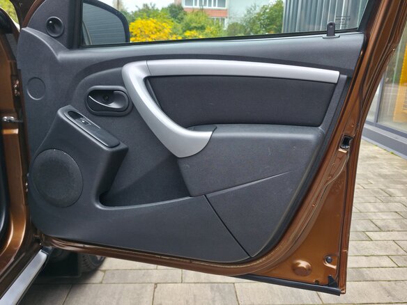 2013 Renault Duster I, коричневый, 650000 рублей - вид 23