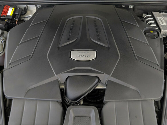 2018 Porsche Cayenne III, чёрный, 3950000 рублей - вид 9