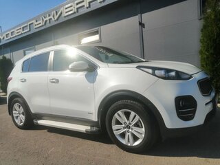 2018 Kia Sportage IV, белый, 2350000 рублей, вид 4