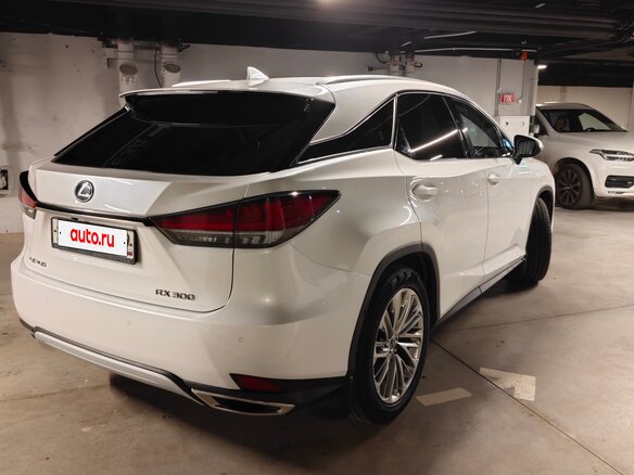 2020 Lexus RX 300 IV Рестайлинг, белый - вид 5