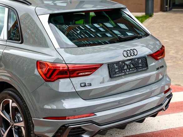 2026 Audi Q3 35 TFSI II (F3), серый, 3999999 рублей - вид 4