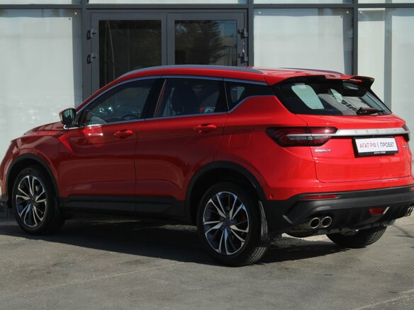 2023 Geely Coolray I, красный, 1815000 рублей - вид 6