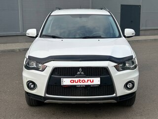 2012 Mitsubishi Outlander II Рестайлинг, белый, 1290000 рублей, вид 2