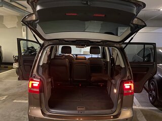 2012 Volkswagen Touran I Рестайлинг 2, коричневый, 1350000 рублей, вид 5