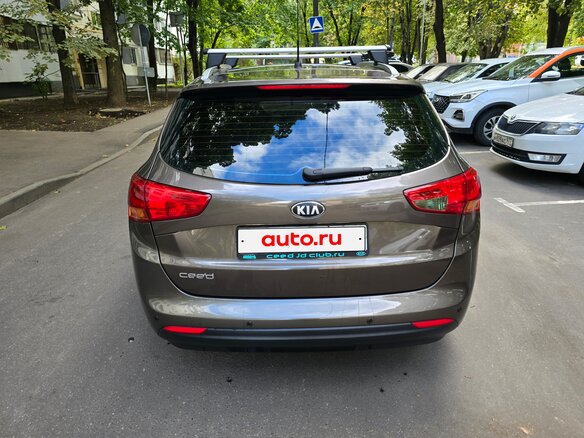2014 Kia Ceed II, коричневый, 1140000 рублей - вид 3