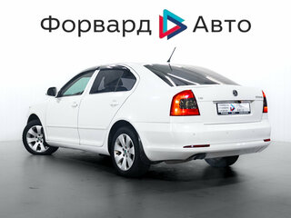 2011 Skoda Octavia II (A5) Рестайлинг, белый, 519000 рублей, вид 5