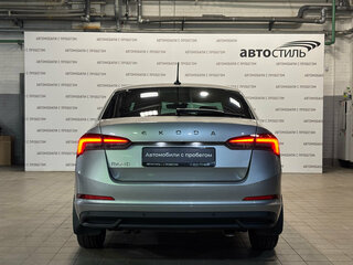 2021 Skoda Rapid II, серый, 1749000 рублей, вид 4