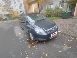 2012 Opel Zafira B Рестайлинг, чёрный, 720000 рублей, вид 3
