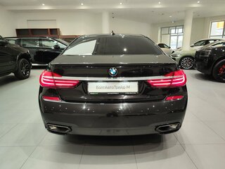 2018 BMW 7 серии 750d xDrive VI (G11/G12), чёрный, 5300000 рублей, вид 5