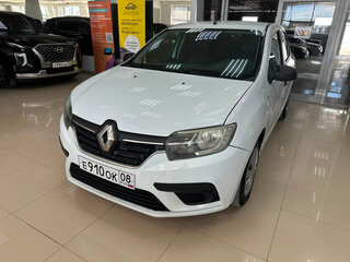 2018 Renault Logan II Рестайлинг, белый, 530000 рублей, вид 2