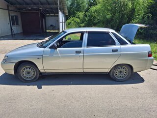 2004 Lada (ВАЗ) 2110, серебристый, 130000 рублей, вид 2