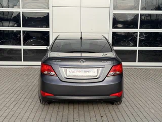 2014 Hyundai Solaris I, серый, 880000 рублей, вид 5
