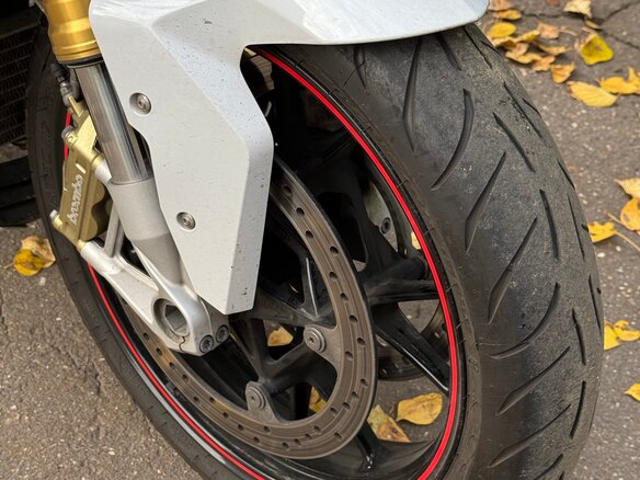 2018 BMW S 1000 R, белый, 1222000 рублей - вид 14