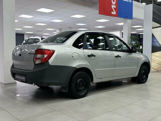 2015 Lada (ВАЗ) Granta I, серебристый, 270000 рублей, вид 2