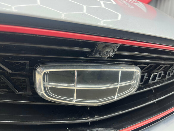 2021 Geely Coolray I, серебристый, 1670000 рублей - вид 5